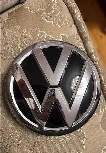 07 radiatoru: Volkswagen Polo üçün orijinal qabaq loqo/nişan - Model uyğunluğu — 1