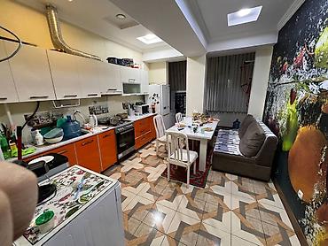 Продажа квартир: 3 комнаты, 98 м², 4 этаж — 11