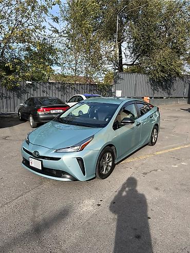 lx 570 2014: Toyota Prius: 2019 г., 1.8 л, Автомат, Гибрид, Лифтбек — 2