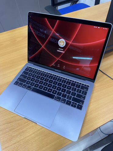 macbook m1 max: Ультрабук, Apple, Intel Core i5, 13.3 ", Б/у, Для работы, учебы, память SSD