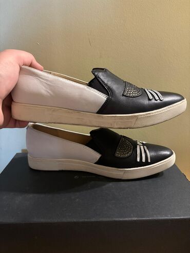 Tuflilər: Tuflilər, Ölçü: 41, İşlənmiş — 6