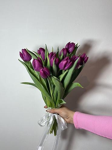 Букеты из живых цветов: Букет тюльпанов “Микс” - Состав: тюльпаны премиум-класса в яркой — 17