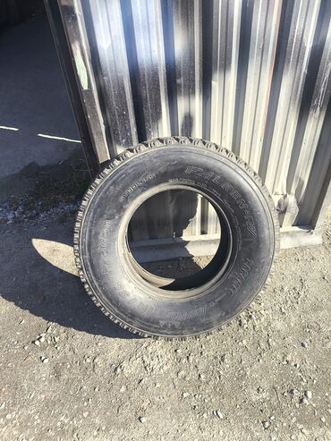 Шины: Шины 265 / 70 / R 15, Всесезонная, Б/у, 1 шт, Внедорожные (АТ/МТ), Китай, Falken — 8