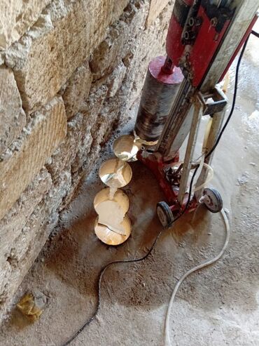 Beton işləri: #Betonkesme #betondeşmə Beton kubik kərpic - dən kəsim deşim — 11