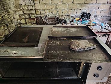 kafe aparati: Sənaye tipli elektrik sobası və üst qril/çəkmə səthi - Geniş ölçülü — 3