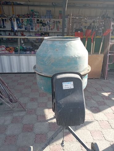 баки бочка: Бетономешалка Гравитационная, Средняя (150 - 300 л)