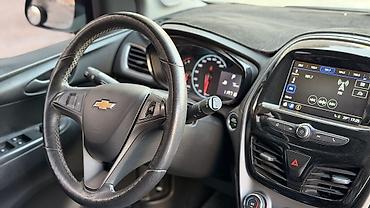 Chevrolet: Chevrolet Spark: 2020 г., 1 л, Вариатор, Бензин, Хэтчбэк — 23