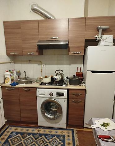 Mətbəx mebeli: 280₼ MƏTBƏX MEBELİ – TƏCİLİ SATILIR Ölçü: 2.30 m Komplekt: - Divar və — 1