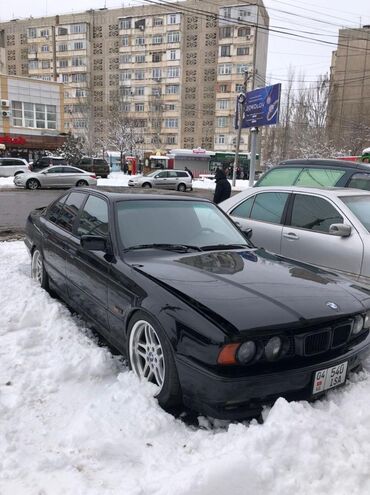 обмен на машины: BMW 5 series: 1990 г., Седан