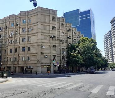 Nizami metrosu qarşısında 5mərtəbəli binada 2otagli mənzil kirayə lalafo.az -da Nizami metrosu qarşısında 5mərtəbəli binada 2otagli mənzil kirayə