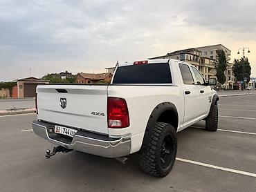 ram dodge: RAM 1500 4x4, белый пикап Crew Cab Ключевые особенности: - Полный — 4