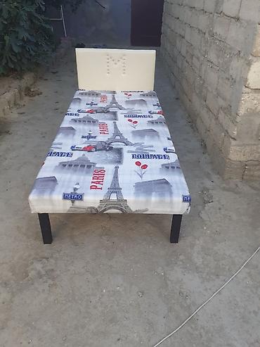 Çarpayı
Taza hazırı var
Çatdırılma münasib qiymata — 1