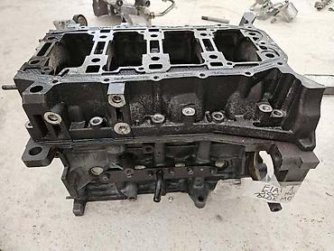 360 auto kamera: BLOK MOTORA 1.3 MULTIJET ZA FIAT 500 ZA 2010. GOD — 2