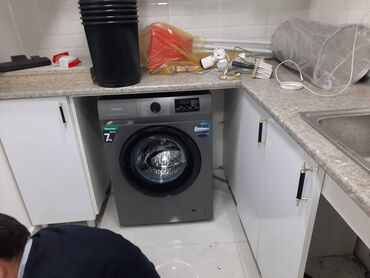 Digər kommersiya daşınmaz əmlakı: F U L. remont olunub . Gözəllik salonu həm kişilərə və gadinlara — 17