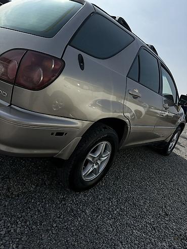 Lexus: Lexus RX: 1999 г., 3 л, Газ, Кроссовер — 4