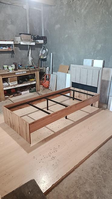 single bed mattress: Односпальная кровать, Новый, С мягким изголовьем, длина - 2000 см — 1