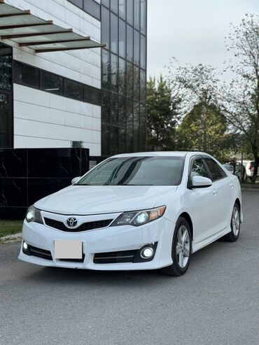 Toyota: Toyota Camry: 2013 г., 2.5 л, Бензин, Седан