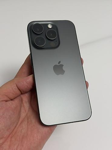 IPhone 15 Pro, Б/у, 128 ГБ, Черный, Защитное стекло, Чехол, 85 %