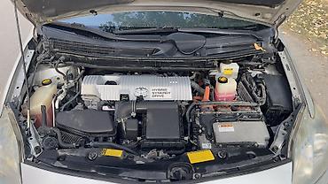 тайото приус: Toyota Prius: 2011 г., 1.8 л, Вариатор, Гибрид, Универсал — 10