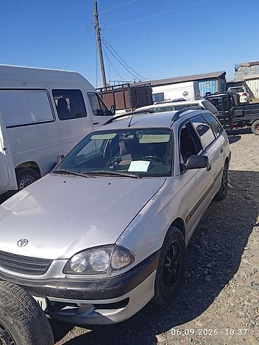 722 3: Toyota Avensis: 1999 г., 1.6 л, Универсал — 1