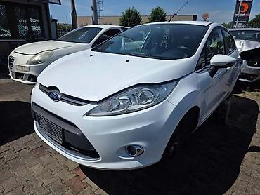 Kompletan auto u delovima: FORD FIESTA 2010. GOD. - KOMPLETAN AUTO U DELOVIMA | Ford Fiesta — 2