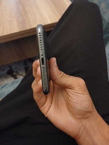 ayfon 7 ikinci el: IPhone 7, 64 GB, Qara, Barmaq izi — 7