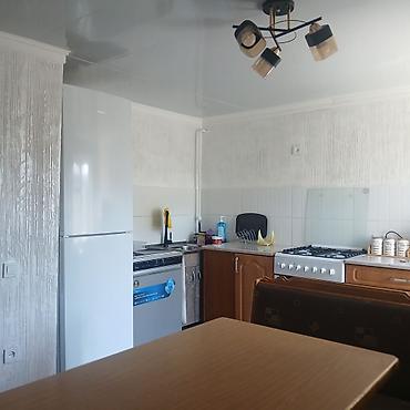 Үйлөрдү сатуу: 6 бөлмө жана андан көп, 124 м², 5 соток, Бишкек, Турбаза Менчик ээси — 2