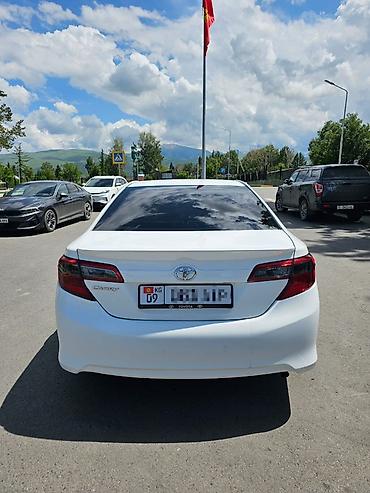 камбой: Toyota Camry: 2012 г., 2.5 л, Автомат, Бензин, Седан — 4