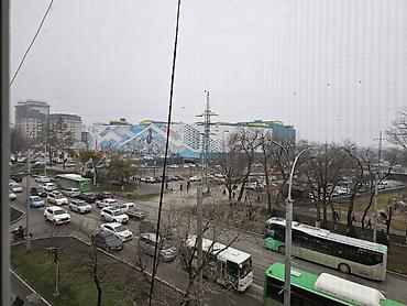 Продажа квартир: 3 комнаты, 60 м², Индивидуалка, 5 этаж, Старый ремонт — 10