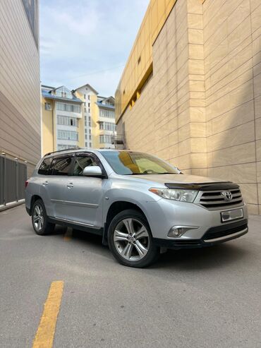 Toyota: Toyota Highlander: 2010 г., 3.5 л, Автомат, Бензин, Кроссовер
