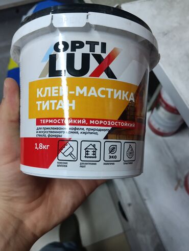 декоративная панель для стен: Клей-мастика Optilux Titan предназначен для надежного крепления