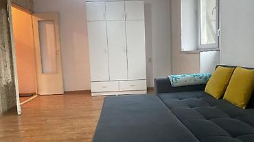 квартира 6 мкр: 1 комната, 32 м², Аламедин-1 мкр 5 этаж, Косметический ремонт — 3