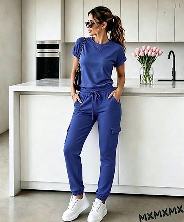 papuce cupave: Ženski dvodelni trenerka komplet – majica + pantalone sa džepovima — 4