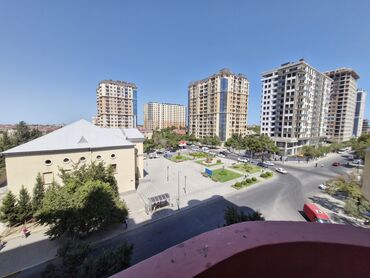 mingecevir qres qesebesi: Sumqayıt, 3 otaqlı, Köhnə tikili, 122 kv. m