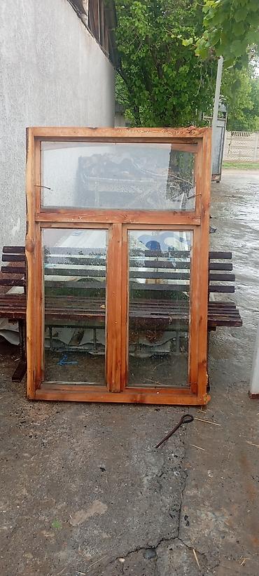 Ширмы, перегородки: Деревянная рама/перегородка со стеклом. Характеристики: - Материал — 7