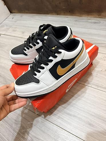 nike jordan 1 low: Мужские кроссовки, 39, 39.5, Nike, Новый, цвет - Черный — 2