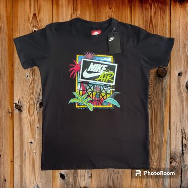 Majice: Muška majica Regular fit Materijal pamuk sa elastinom Veličine na na lalafo.rs — 21 Majice: Muška majica Regular fit Materijal pamuk sa elastinom Veličine na — 21