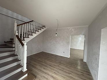 Продажа коттеджей и домов: ПРОДАЕТСЯ ДОМ В АК-ОРДО 📍 Расположение: Ак-Ордо 📏 Участок: 4 соток 🛣 — 3