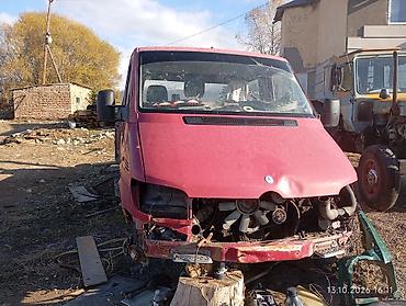 Кабины: Mercedes-Benz Sprinter (двухрядная кабина, бортовой кузов) — на — 1