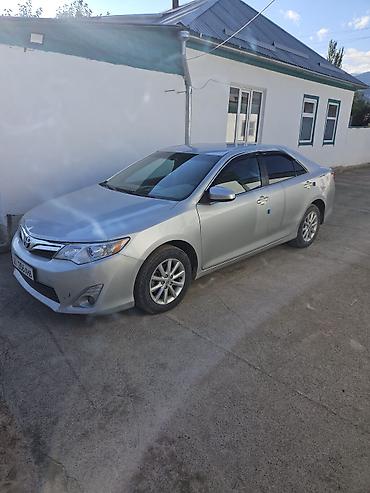 кузов соната: Toyota Camry: 2012 г., 2.5 л, Бензин, Седан — 1