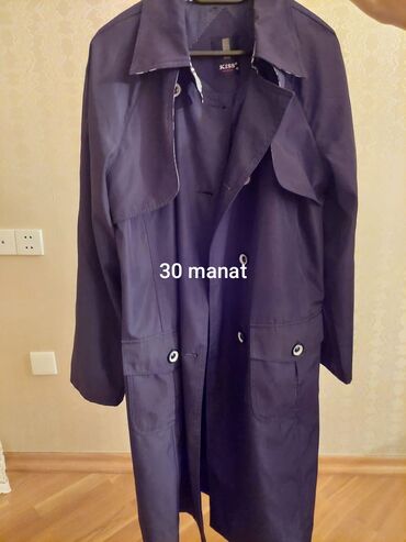 Pencəklər: Qış üst geyimləri paketi.Təzədən heç seçilmir.Geyimlərin hər biri 1 və — 13