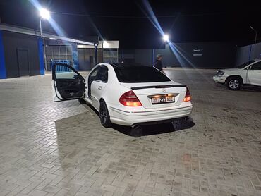 Mercedes-Benz: Mercedes-Benz E-Class: 2005 г., 3.2 л, Автомат, Бензин, Седан