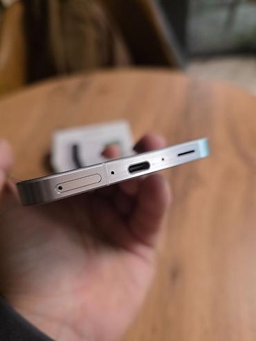 Samsung: Samsung Galaxy A56 5G, Б/у, 256 ГБ, цвет - Белый, 2 SIM, eSIM — 8