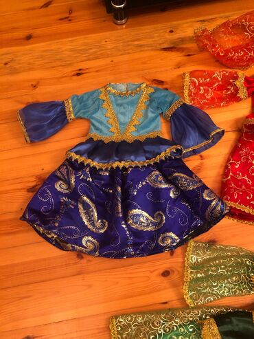 Milli geyimlər: Milli kostyum, Qız üçün, 8 - 9 yaş, Yeni — 10