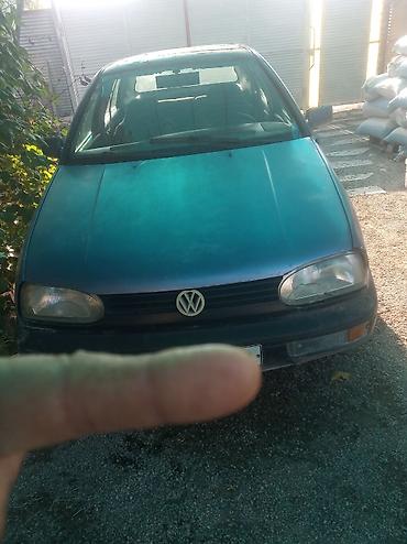 Volkswagen Golf: 1993 г., 1.6 л, Механика, Бензин, Хэтчбэк
