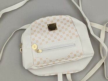 cienkie czapki damskie wiosenne: Plecak, stan - Bardzo dobry