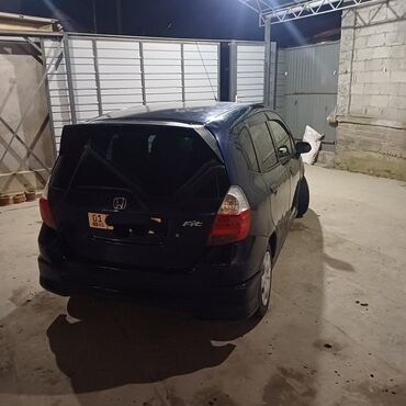 Honda: Honda Fit: 2003 г., 1.5 л, Вариатор, Бензин, Универсал