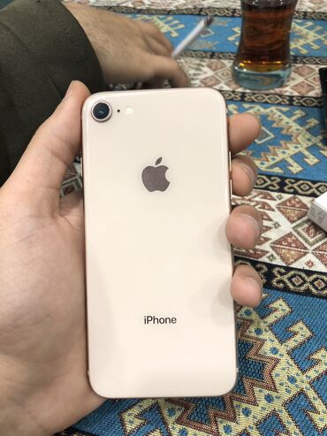 apple 8 pulus: IPhone 8, 64 GB, Qızılı, Barmaq izi