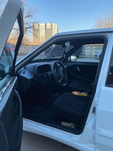 ВАЗ (ЛАДА): ВАЗ (ЛАДА) 2114 Samara: 2013 г., 1.6 л, Механика, Бензин, Хэтчбэк — 17