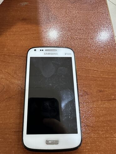 samsung d700: Samsung Galaxy Core, rəng - Ağ
